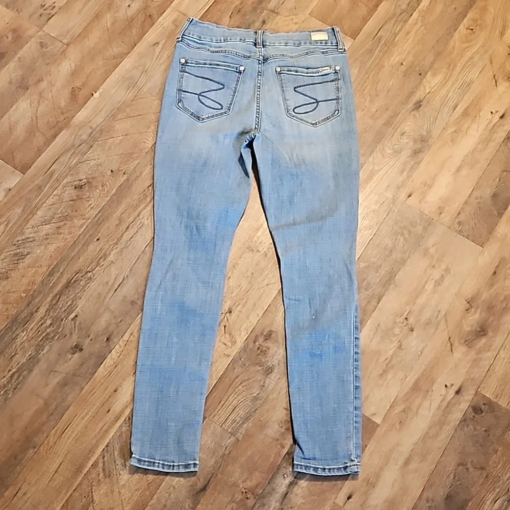 👖SEVEN 7 DISTRESSED SKINNY JEANS 👖